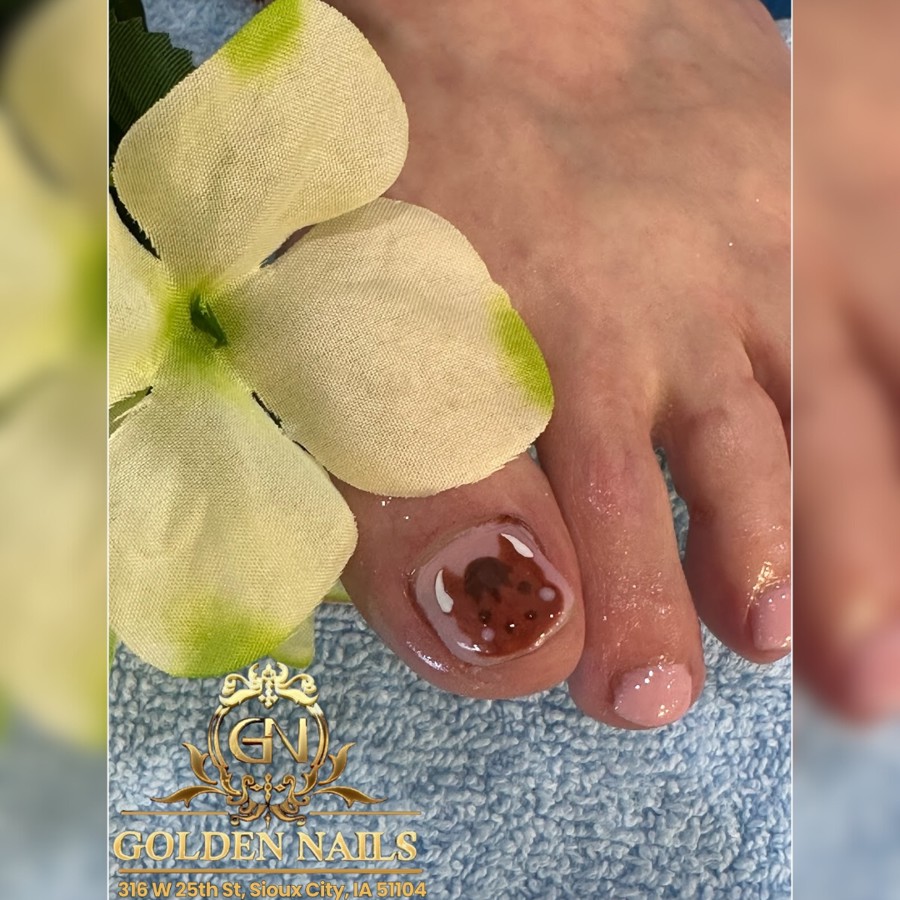Golden Nails